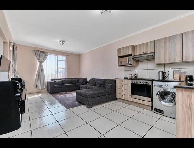 2 BEDROOM APARTMENT FOR SALE IN PAULSHOF